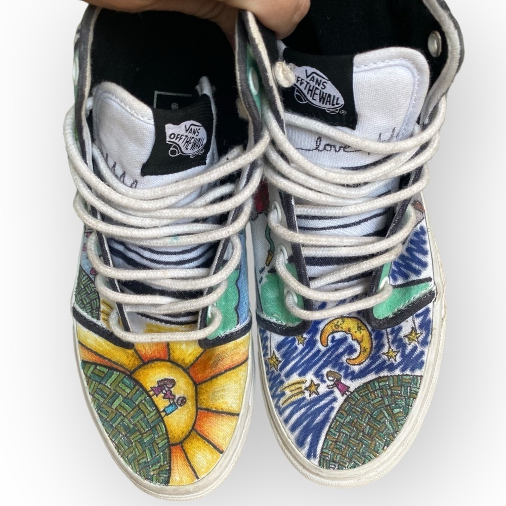 V4 Customized Vans - Picture 8 of 16